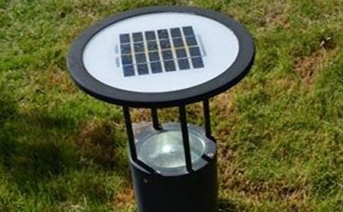 别墅庭院氛围营造:博乐草坪灯选型与布光技巧 别墅庭院氛围营造:博乐草坪灯选型与布光技巧